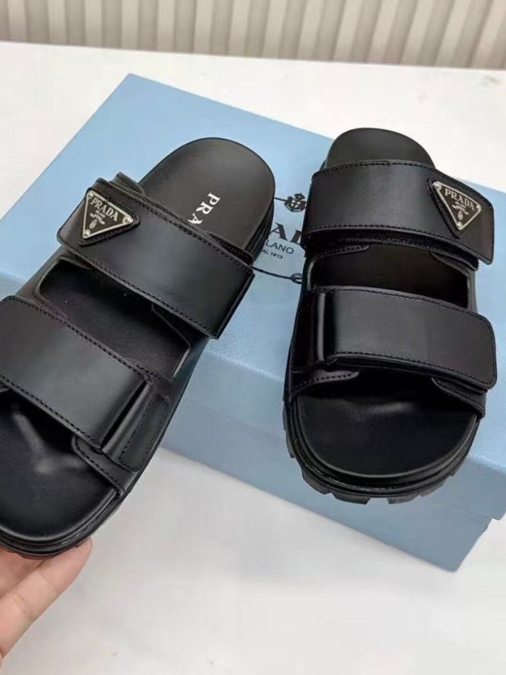 Prada slippers Size 38